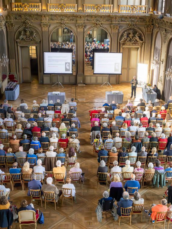 SCHN - Activités - Conférences et rencontres - Conférence, grand salon de l'Hôtel de Ville de Nancy