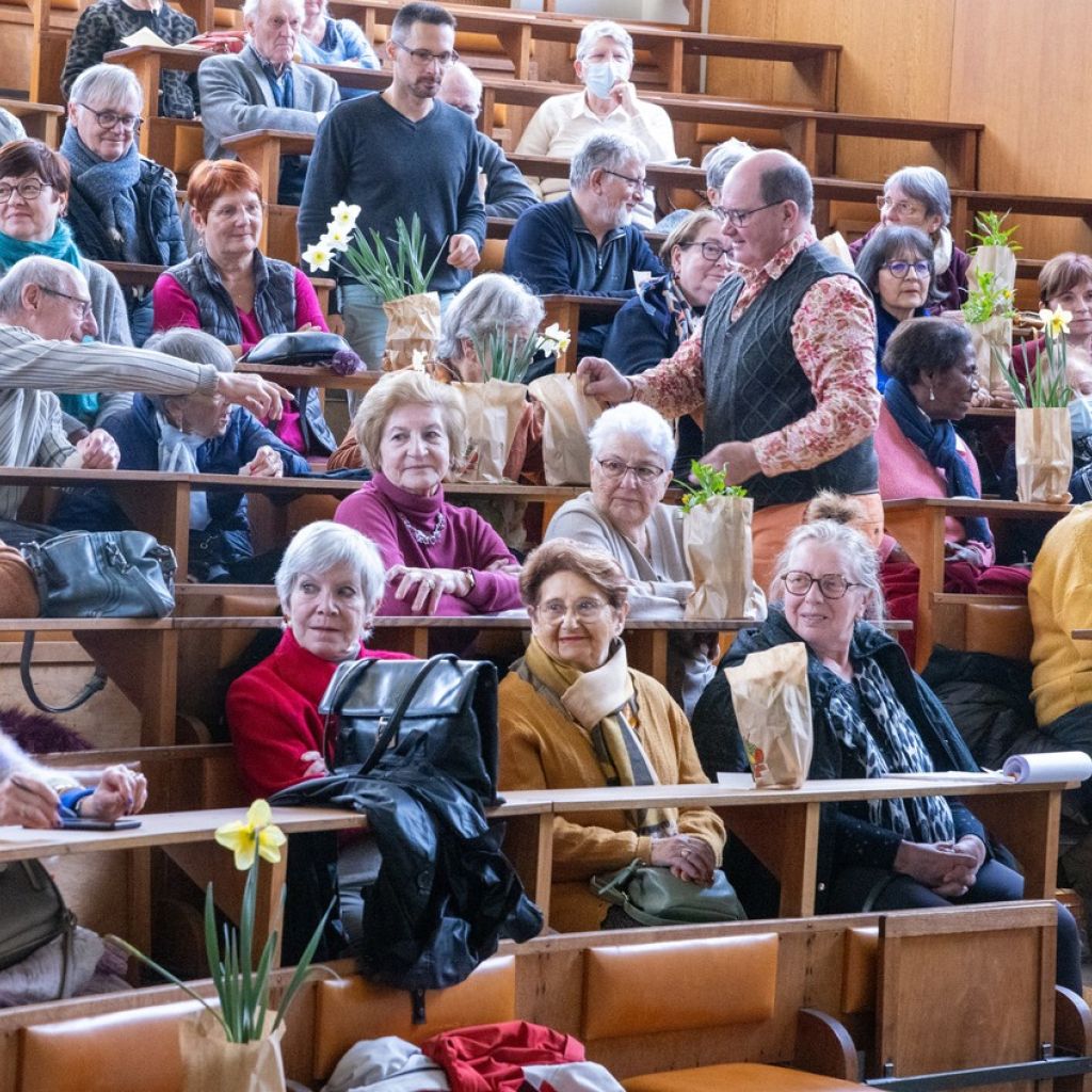 SCHN - Actualités - Retour sur la conférence du 14/01/2024 de Paul MONTAGNE, Botanique amoureuse et coquine