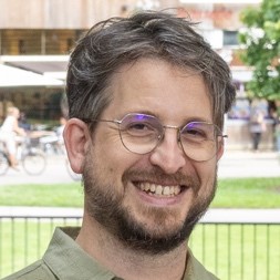 Du jardin au cosmos : itinéraire de Jean-Marie Pelt